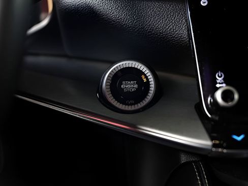 Used 2023 Jeep Wagoneer Series II image 55