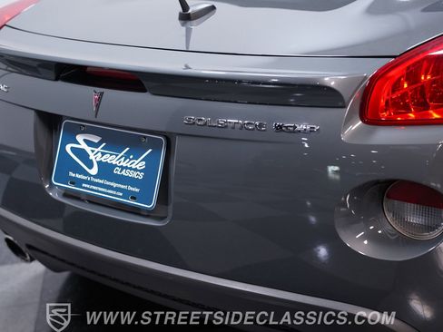 Used 2008 Pontiac Solstice GXP w/ Premium Package RWD image 22