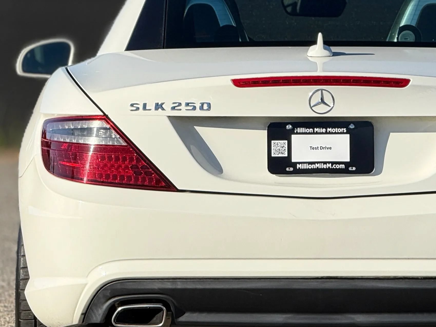 Used 2013 Mercedes-Benz SLK 250 image 12