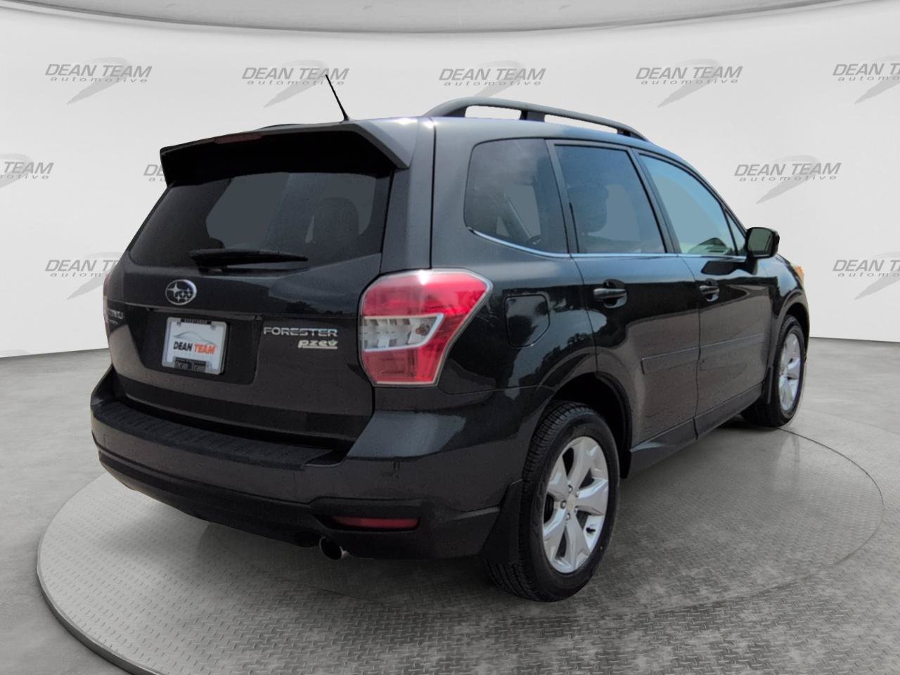 Used 2015 Subaru Forester 2.5i Limited AWD/4WD image 7
