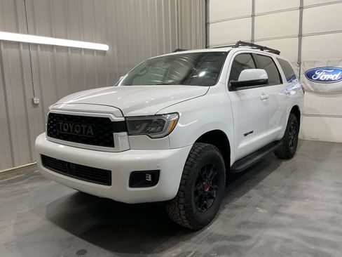 Used 2020 Toyota Sequoia TRD Pro image 3