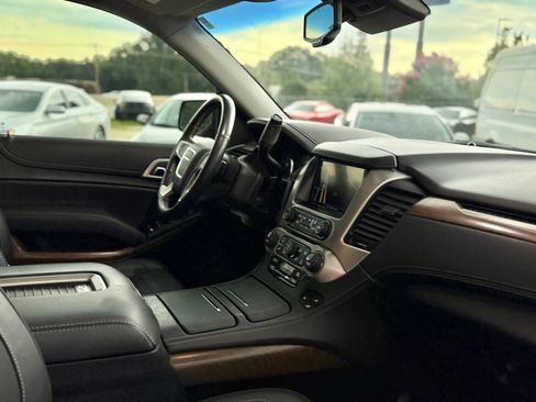Used 2019 GMC Yukon XL Denali w/ Denali Ultimate Package RWD image 36