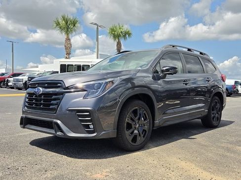 Used 2023 Subaru Ascent Onyx Edition Limited AWD/4WD image 2