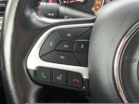 Used 2020 Jeep Compass Trailhawk image 29