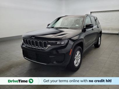 Used 2023 Jeep Grand Cherokee Laredo w/ Luxury Tech Group I