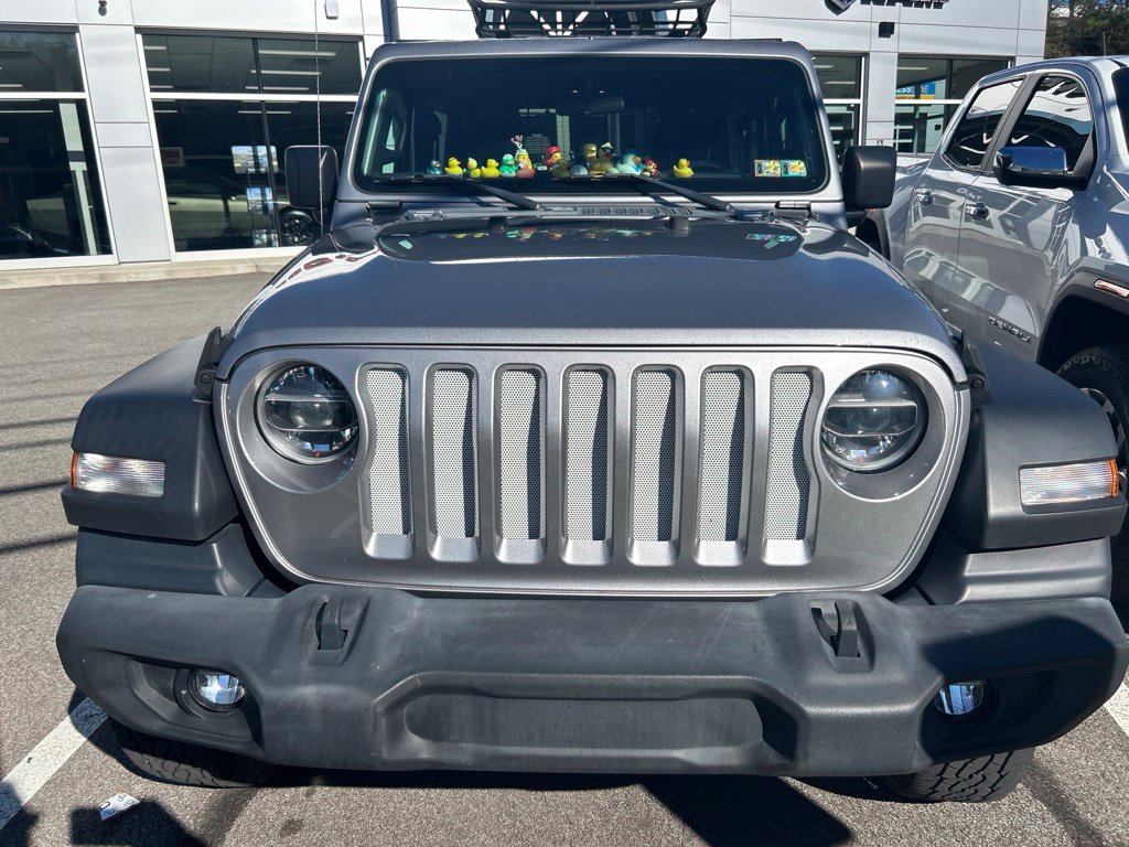 Used 2021 Jeep Wrangler Sport AWD/4WD image 2