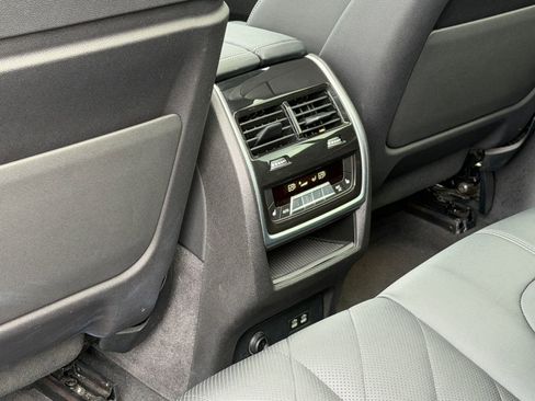 Used 2024 BMW X5 sDrive40i image 25