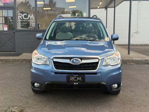 Used 2015 Subaru Forester 2.5i Limited AWD/4WD image 2