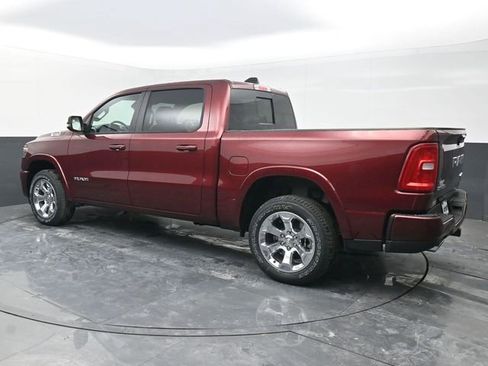 Used 2025 RAM 1500 Big Horn AWD/4WD image 3
