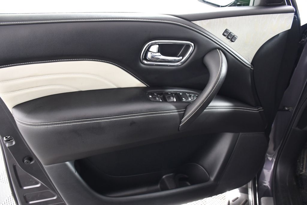 Used 2019 INFINITI QX80 Limited AWD/4WD image 14