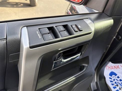 Used 2022 Toyota 4Runner SR5 Premium w/ Moonroof Package image 16