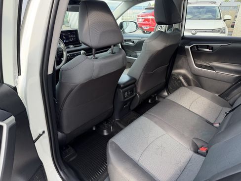 Used 2025 Toyota RAV4 XLE w/ Convenience Package AWD/4WD image 24
