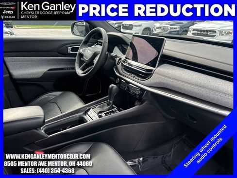 Used 2023 Jeep Compass Latitude AWD/4WD image 27