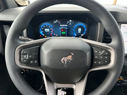New 2025 Ford Bronco Base w/ Sasquatch Package image 24