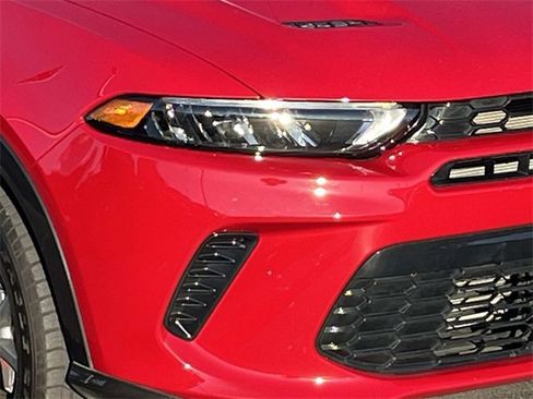 Used 2024 Dodge Hornet R/T image 10