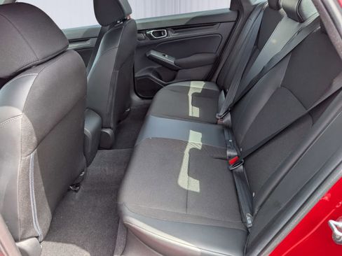 Used 2022 Honda Civic Sport image 12