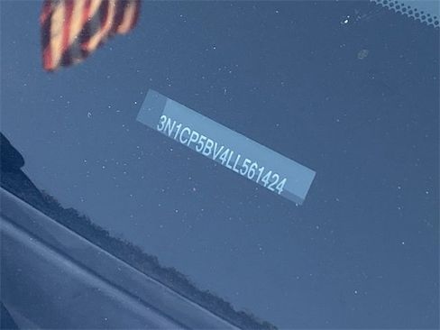 Used 2020 Nissan Kicks S image 11