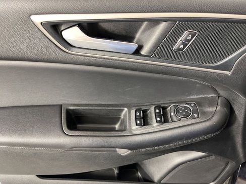 Used 2024 Ford Edge SEL AWD/4WD image 25