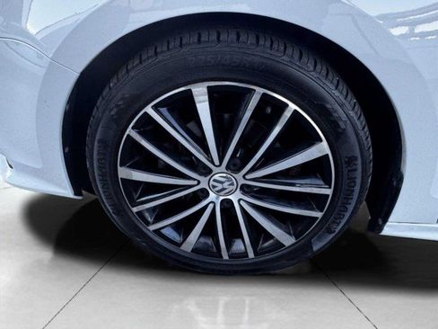 Used 2016 Volkswagen Jetta Sport image 61