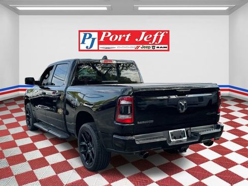 Used 2023 RAM 1500 Laramie AWD/4WD image 5