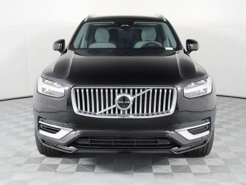Used 2023 Volvo XC90 T8 Ultimate w/ Protection Package Premier AWD/4WD image 6
