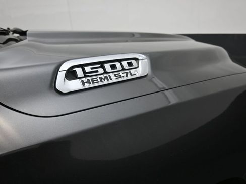 Used 2019 RAM 1500 Big Horn AWD/4WD image 26