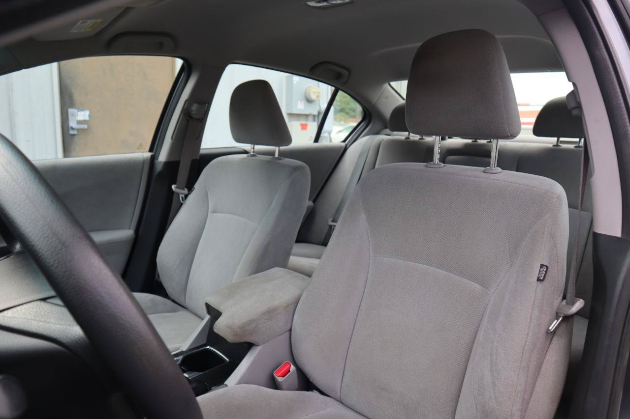Used 2013 Honda Accord LX image 46
