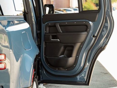 New 2025 Land Rover Defender 110 S image 23