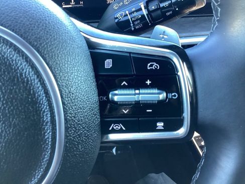 Certified 2024 Kia Sorento SX Prestige AWD/4WD image 22