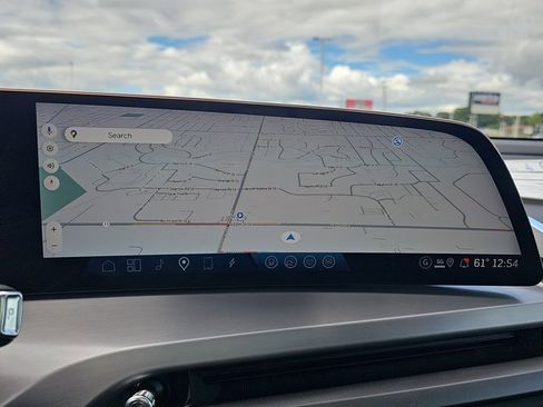 New 2026 Cadillac Vistiq Platinum w/ LPO, Floor Liner Package image 26