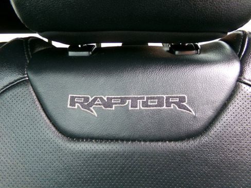 Used 2017 Ford F150 Raptor w/ Equipment Group 802A Luxury image 19