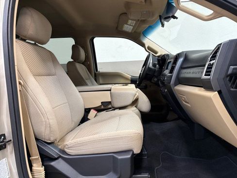 Used 2017 Ford F350 XLT w/ XLT Value Package image 52