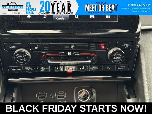 New 2025 Jeep Grand Cherokee Laredo X w/ Luxury Tech Group I image 28