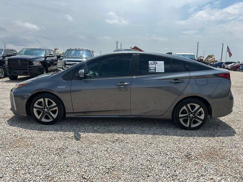 Used 2022 Toyota Prius XLE FWD image 7