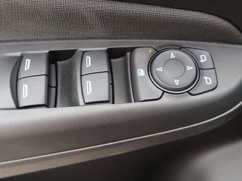 New 2026 Buick Envista Preferred FWD image 35