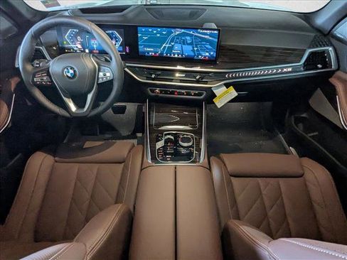 Used 2026 BMW X5 xDrive40i image 15