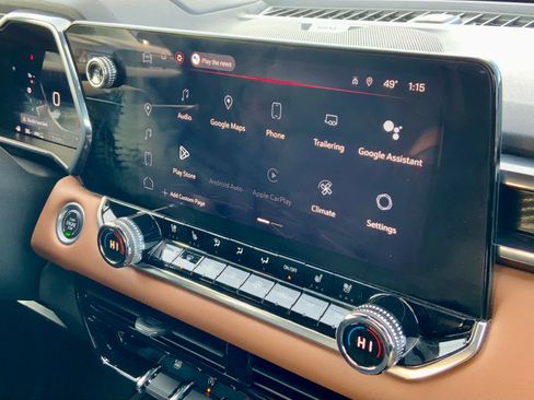 Used 2023 GMC Canyon AT4 w/ AT4 Premium Package image 50