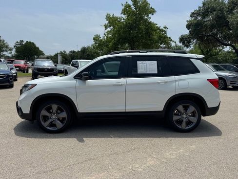 Used 2021 Honda Passport Touring image 3