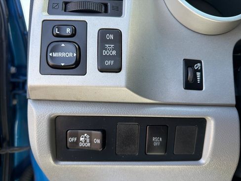 Used 2009 Toyota Tundra SR5 RWD image 13