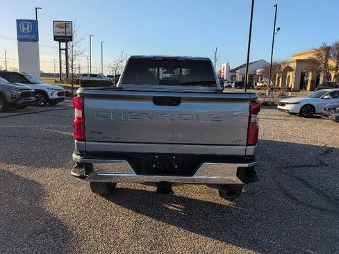 Used 2024 Chevrolet Silverado 2500 LTZ w/ LTZ Convenience Package image 22