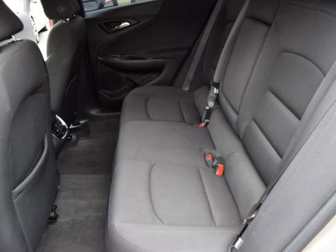 Used 2022 Chevrolet Malibu LT FWD image 23