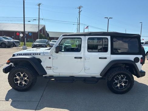 Used 2018 Jeep Wrangler Unlimited Rubicon AWD/4WD image 4