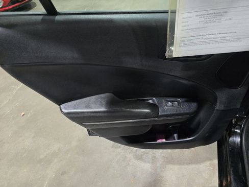 Used 2014 Dodge Charger SXT AWD/4WD image 25