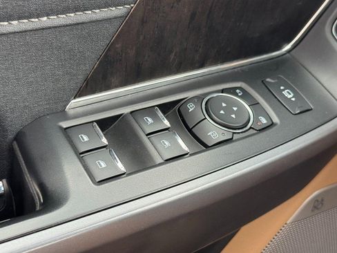 Used 2024 Ford F250 Lariat AWD/4WD image 24