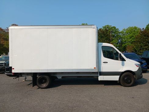 Used 2022 Mercedes-Benz Sprinter 3500 image 5