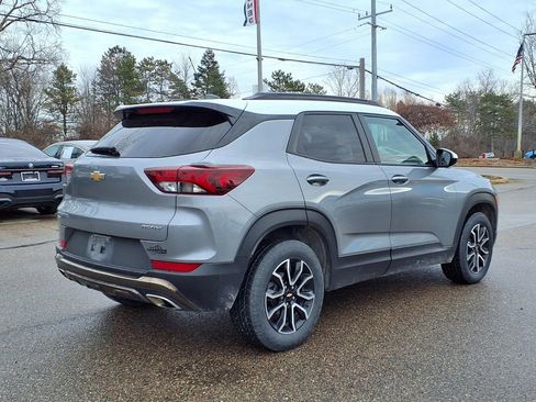 Used 2023 Chevrolet TrailBlazer ACTIV w/ Technology Package image 5