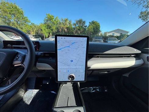 Used 2025 Ford Mustang Mach-E Premium RWD image 11
