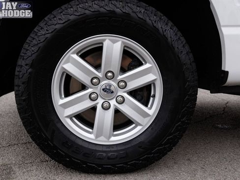 Used 2021 Ford F150 XLT image 8