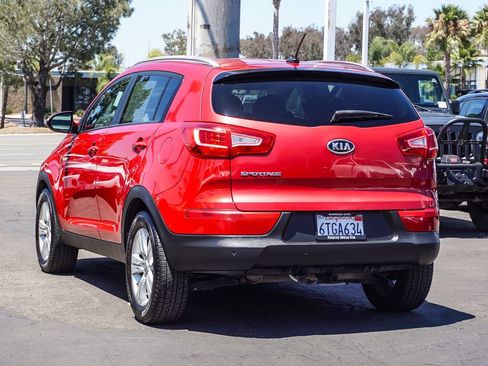 Used 2011 Kia Sportage LX w/ Convenience Pkg FWD image 5