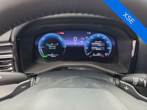 Used 2025 Toyota Camry XSE image 22